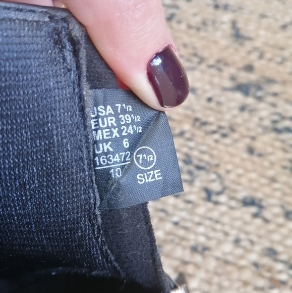 Christian Siriano Black Heeled Boots, size 7.5 - Picture 8 of 9